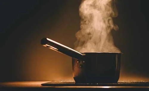 Steaming pot